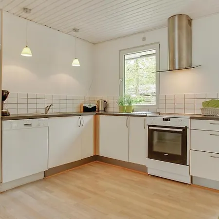 Stunning In Vggerlse With Sauna Holiday home Boto By
